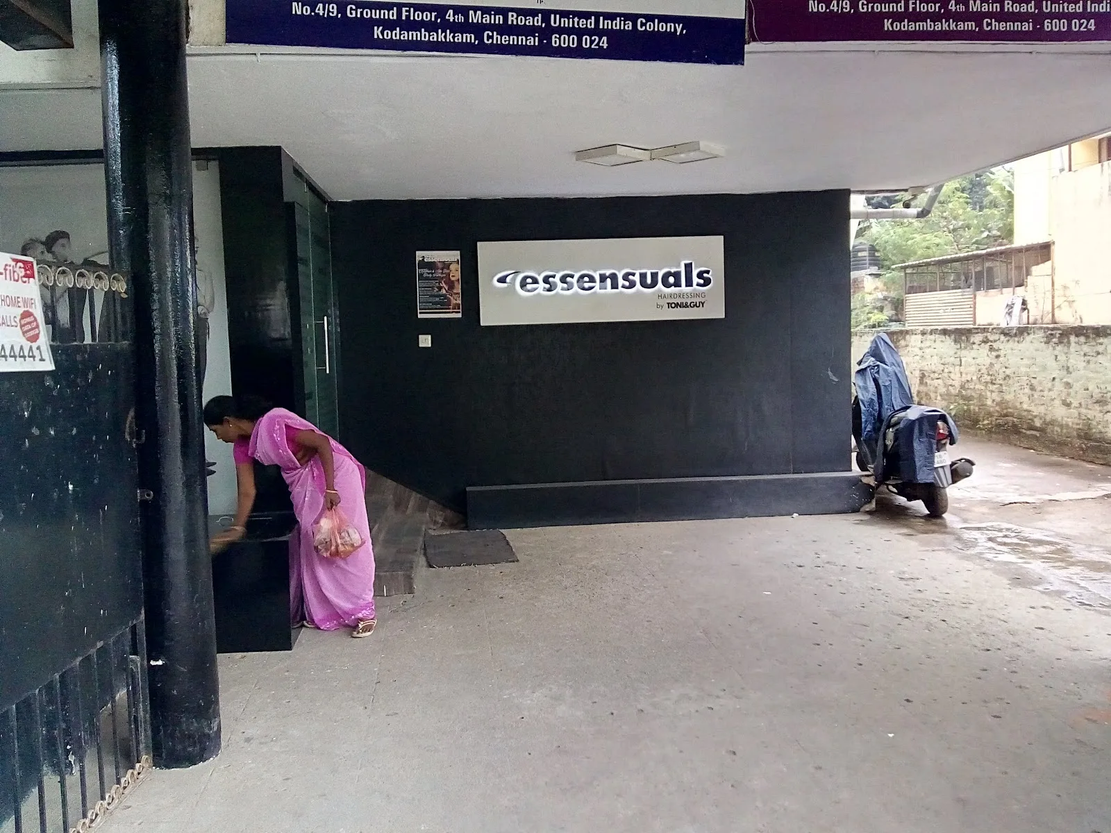 Essensuals By Toni & Guy Kodambakkam