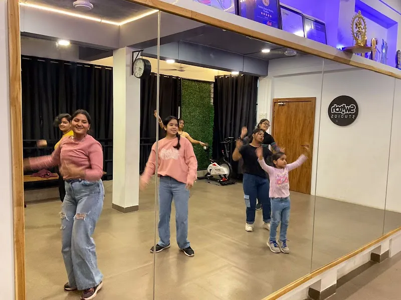 Switch Dance & Arts Inc.