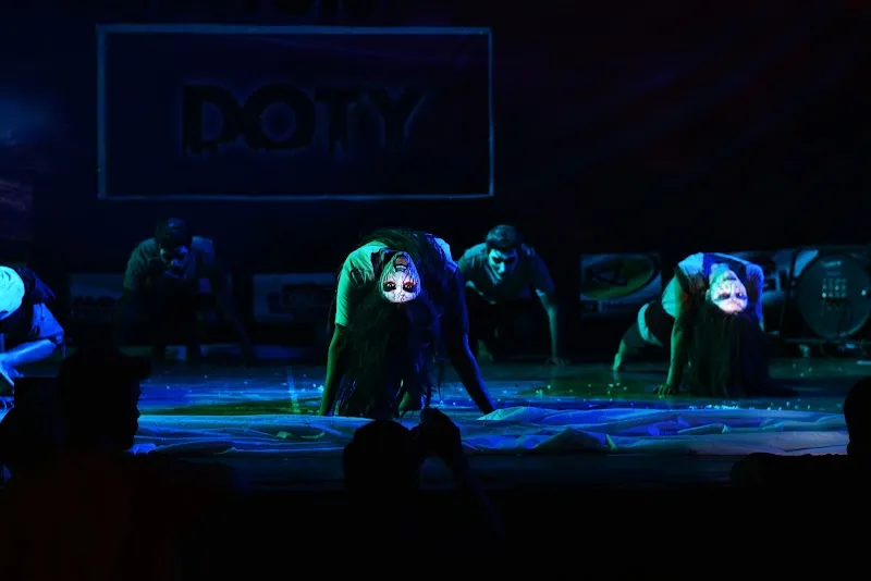 Switch Dance & Arts Inc.
