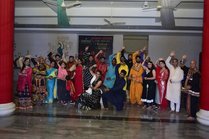 Switch Dance & Arts Inc.