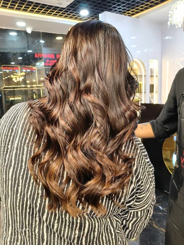 Toni&Guy Hairdressing, maharishi college road Saheed Nagar