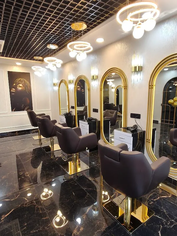 Toni&Guy Hairdressing, maharishi college road Saheed Nagar