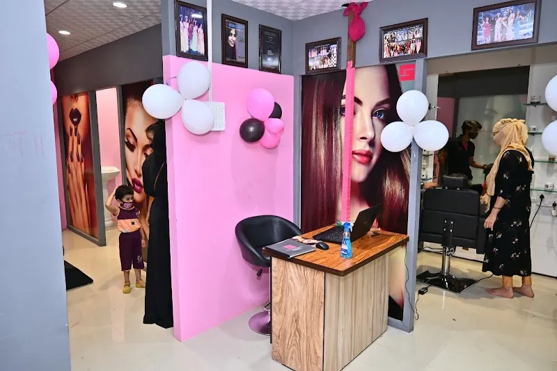 Glam Studios Akluj