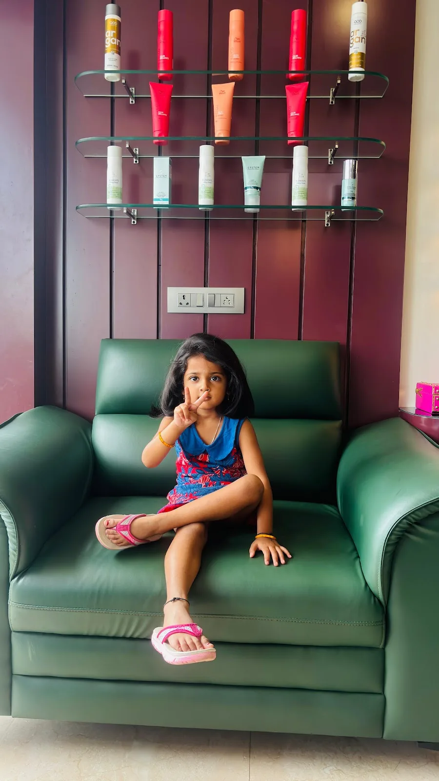 eesh unisex salon