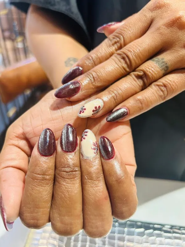 Iriss Unisex Salon