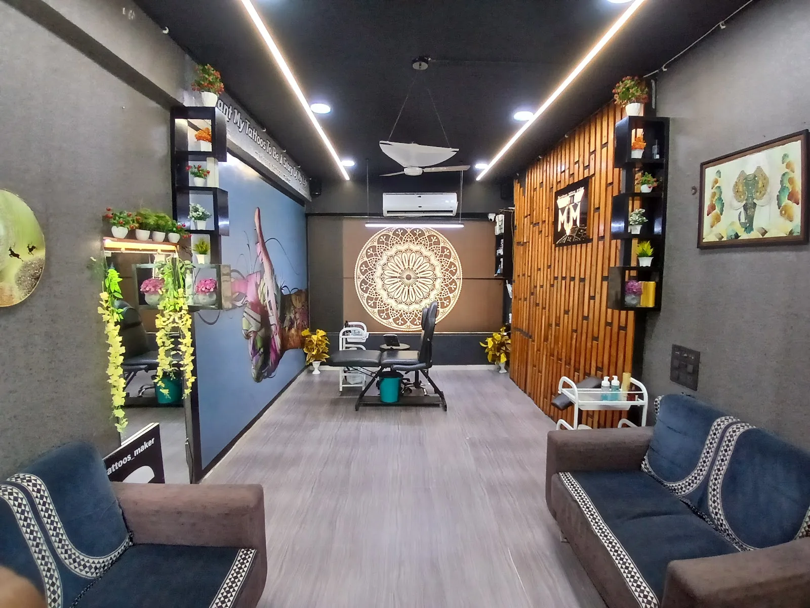 Madness Tattoos Maker - Tattoo Shop in Surat | Tattoo Artist | Tattoo Studio | Tattoo Removal