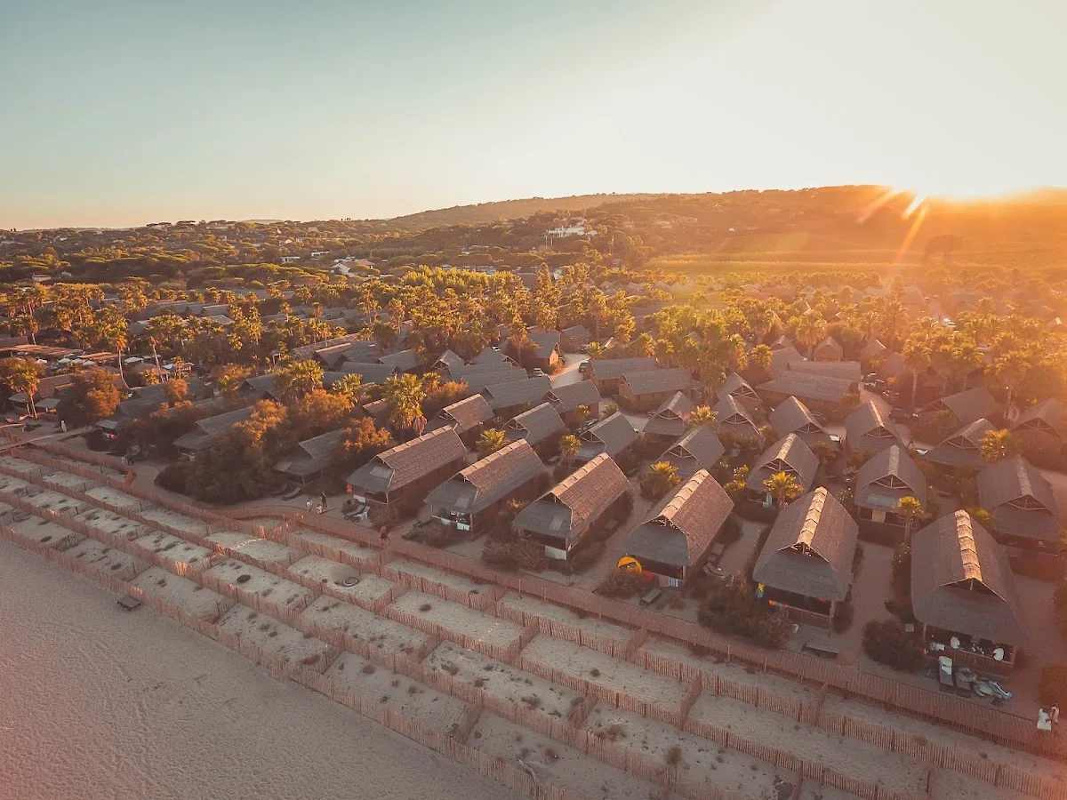Kon Tiki - Riviera Villages