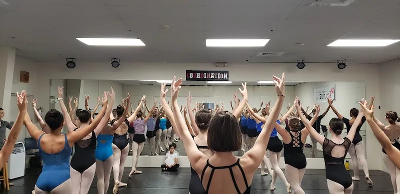ME Dance School