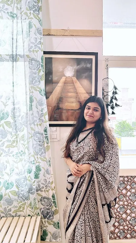 Mandala Art Gallery Studio Academy