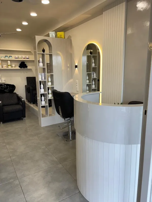 Preeva Beauty Salon