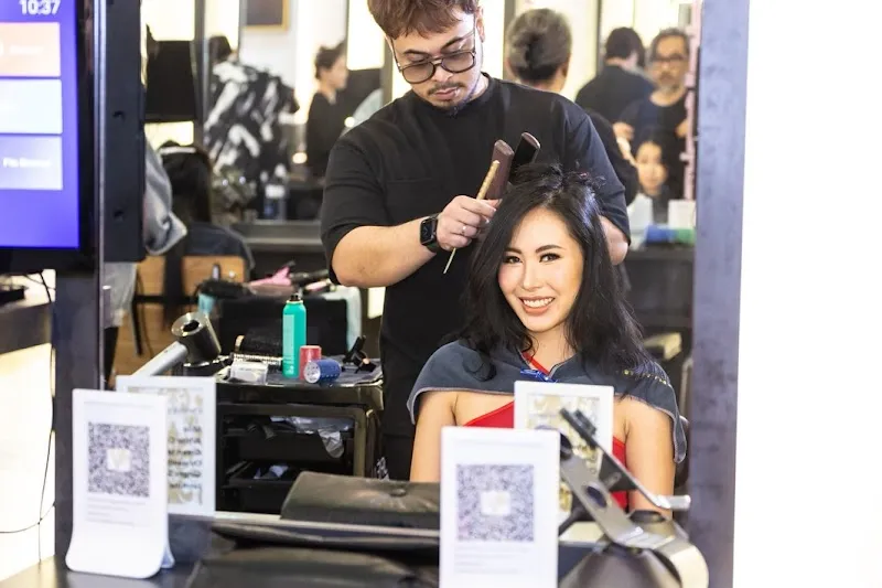 Vintage Studio VS Salon - Tampines Mall
