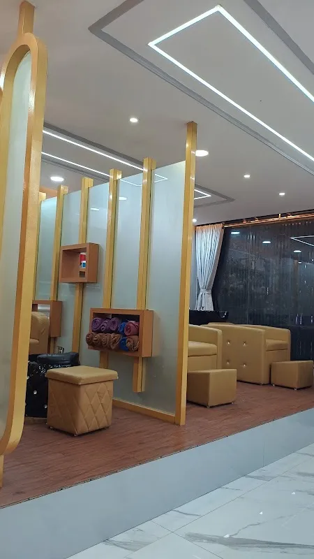 CORAL UNISEX SALON