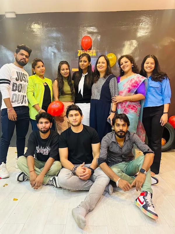 7 fitness studio zumba yoga Aerobics