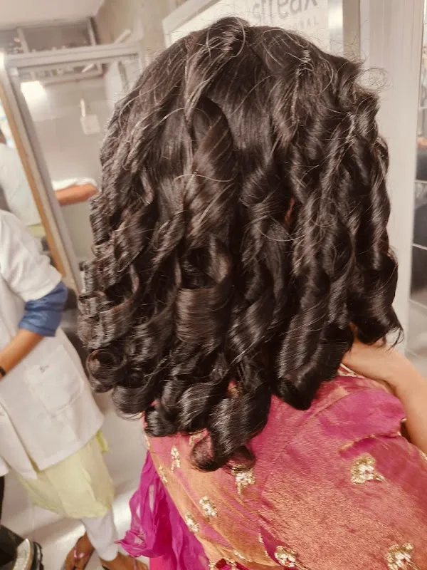 Mehtaa's Ladies salon