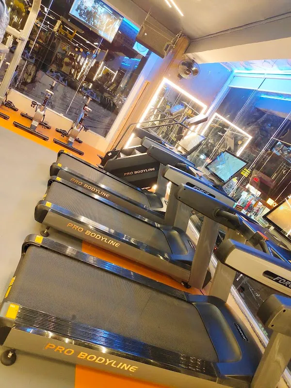 WORKOUT ADDA ELITE THE LUXURY GYM