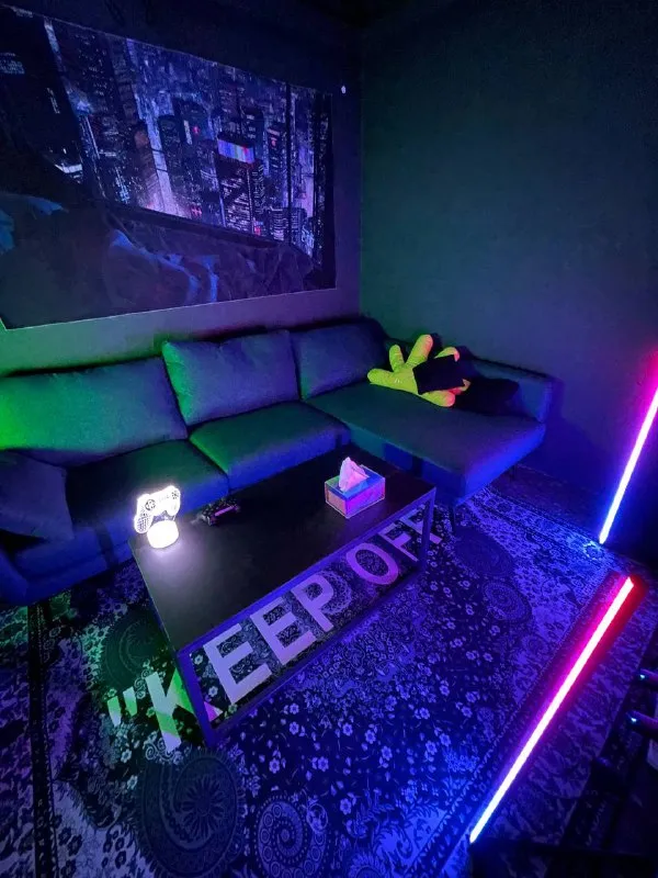 HOP@Rochor - Best Movie Place by Hideout Place | Events | Birthdays | Date Spot | Themed Private Studios| IG worthy