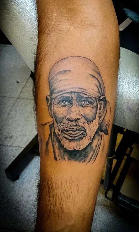 JJ Tattoos and Art Studio
