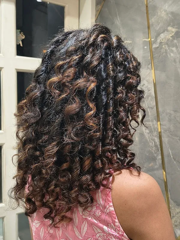 Pears Spa & Beauty Salon-Make up Saloon For Ladies in Dombivli-Hair & Beauty And Skin Care Salon Dombivli for Ladies