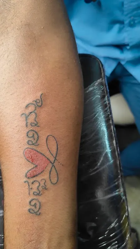 Tattoo HArts studio & Training Academy