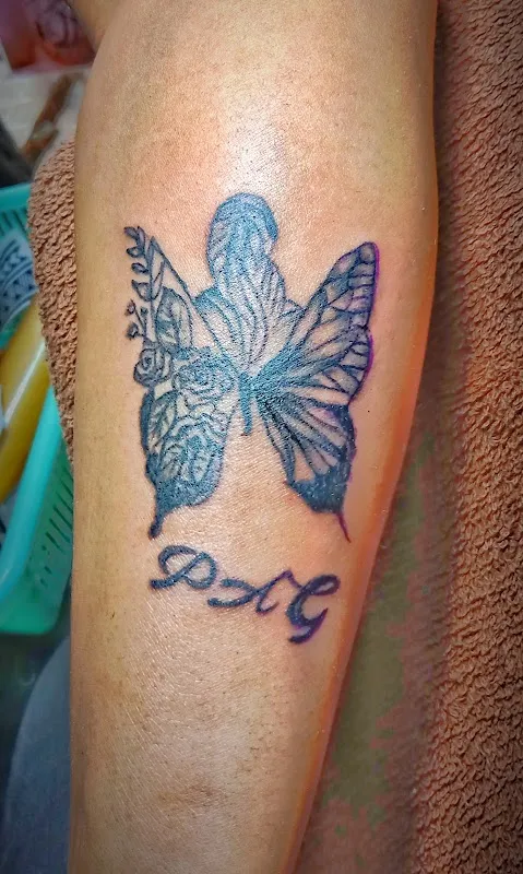 Tattoo HArts studio & Training Academy