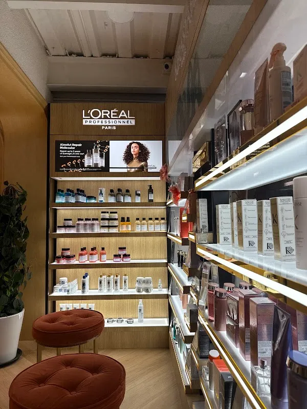 Zazzle Salon - Indira Nagar, Bangalore