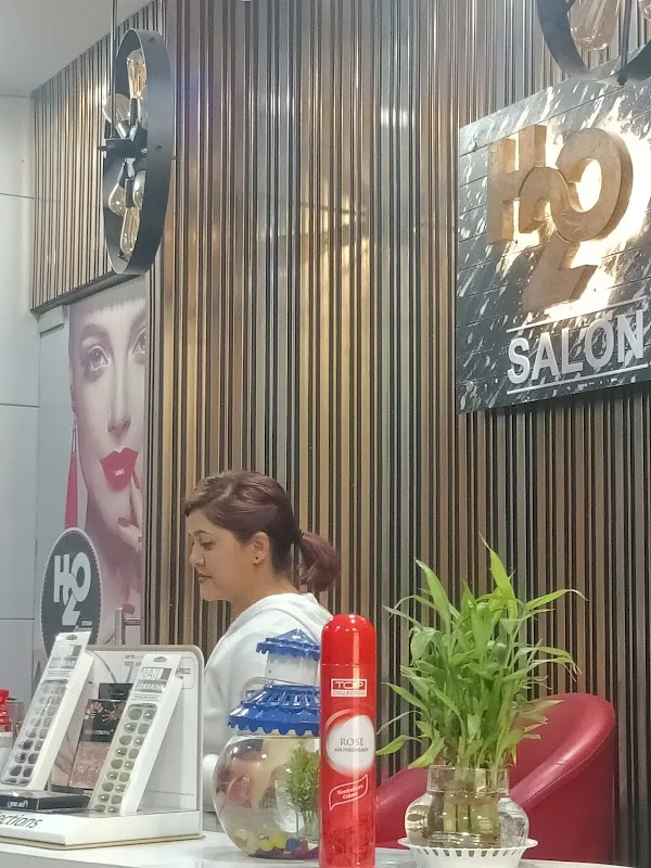 H2O Salon - Best Unisex Salon in Patna