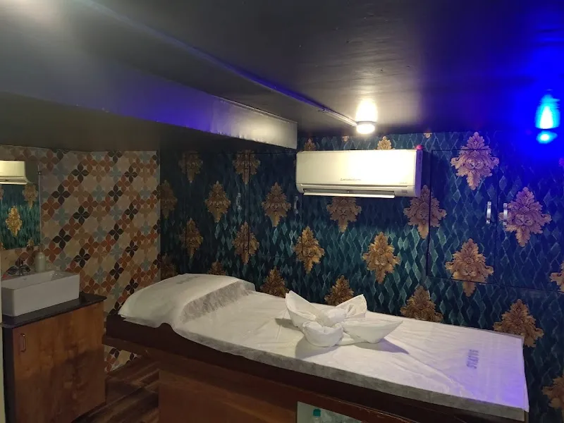 Richy Spa Powai - Bangkok Style Massage