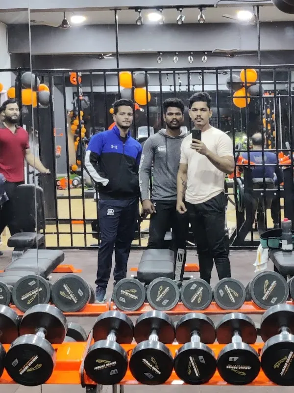 V Tone fitness Unisex Gym