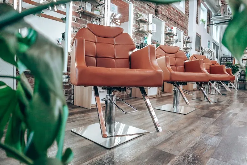 VMZ Barber & Beauty