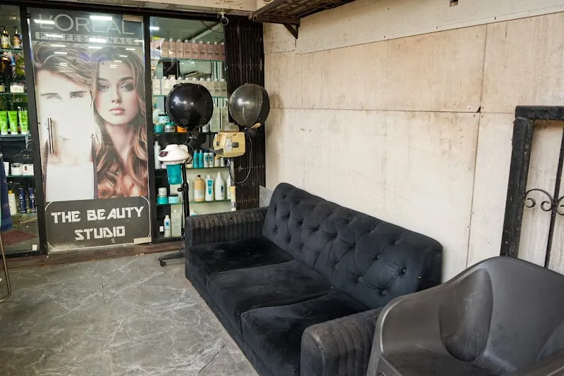 The Beauty Studio - Unisex Salon