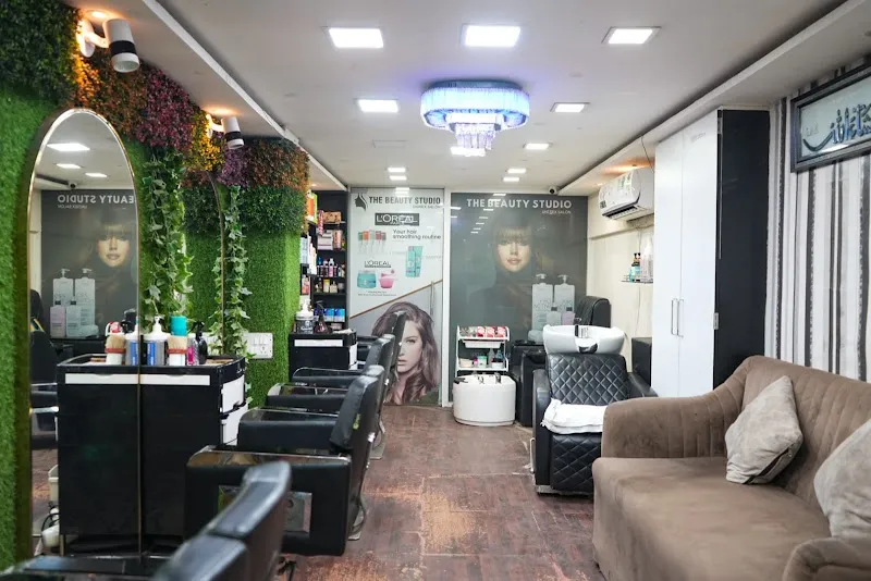 The Beauty Studio - Unisex Salon