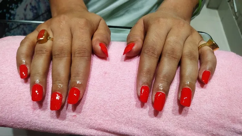 Facevalue Salon ( LADIES)