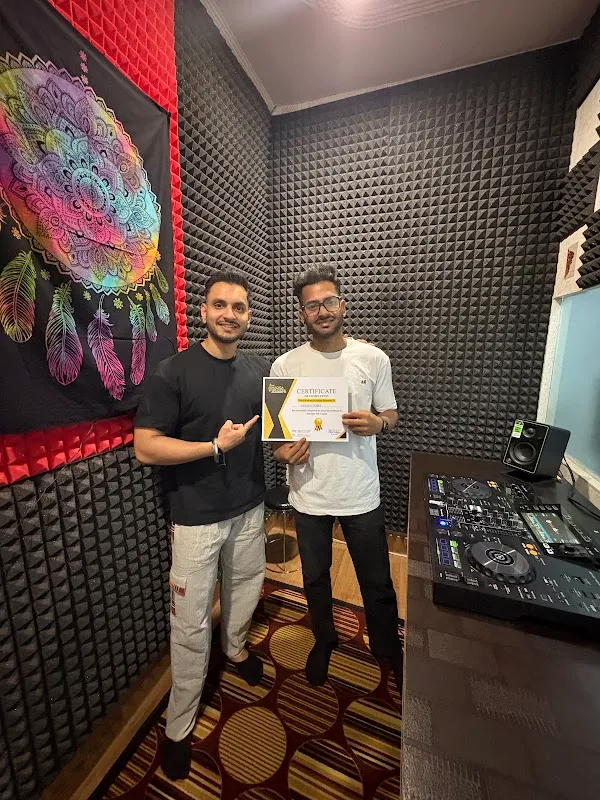 The Swagga Music Studio | Music Production & DJ Academy