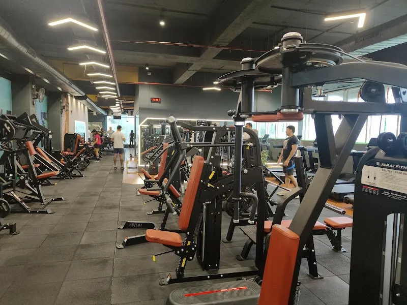 TUNGSTEN FITNESS CLUB - SANPADA