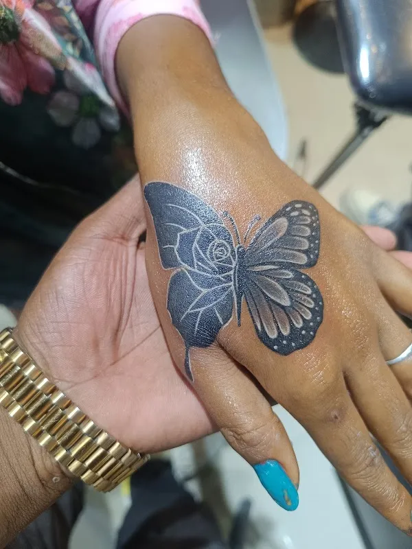 19s Tattoo studio