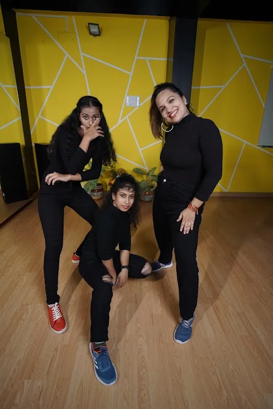 Flawless Feet Dance Studio (FFDS)