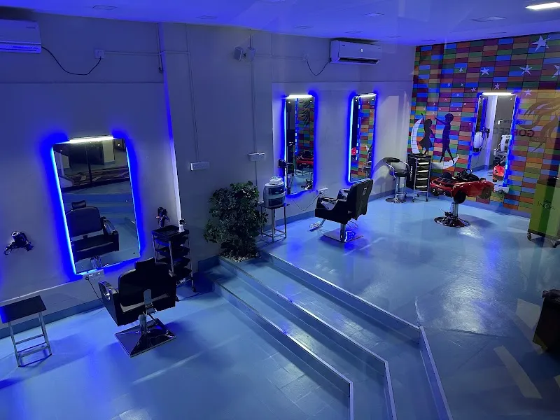 Salobiaa Salon | Beauty and Beyond