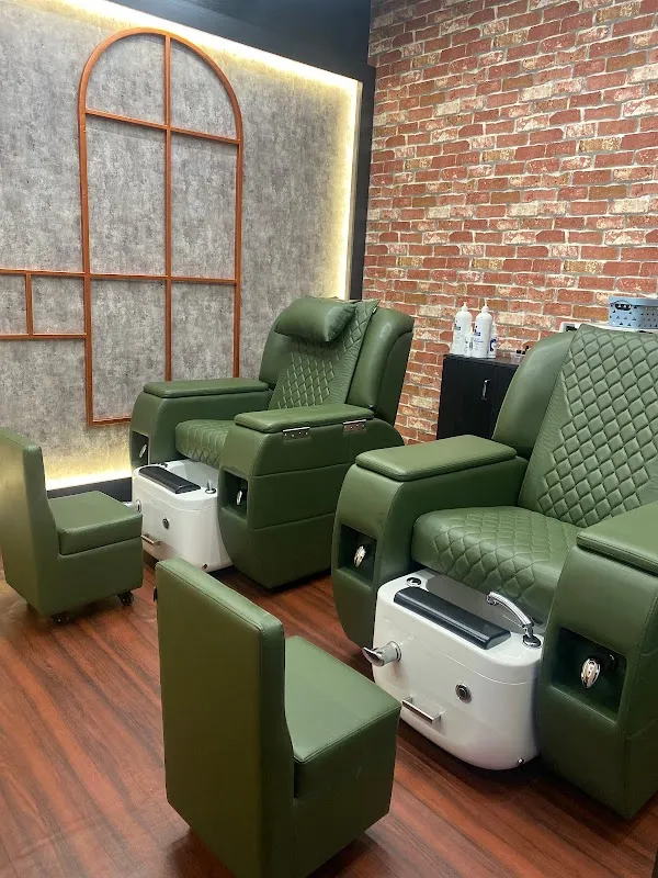 Salobiaa Salon | Beauty and Beyond