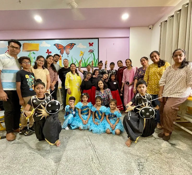VDC [Vaan’s Dance Class] DANCE STUDIO