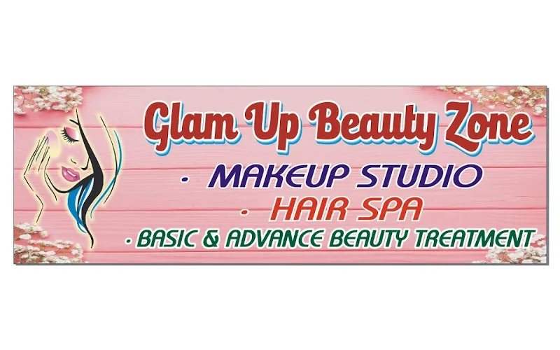 GLAM UP BEAUTY ZONE