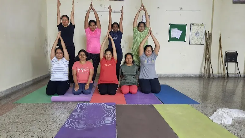 Varad Yog therapy centre