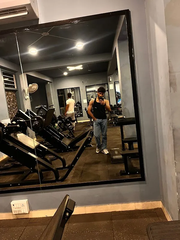 The Muscle Factory Gym