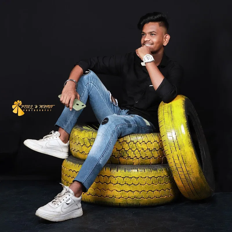 PIXEL N PERFECT PHOTOGRAPHY