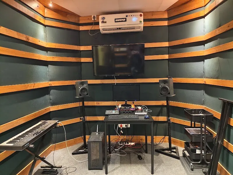 Gray Spark Audio & Sound Engineering Academy