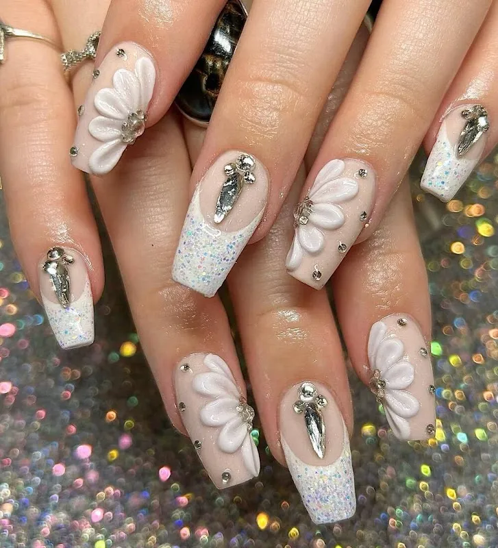 Salon & Spa Fifth Avenue - Hair, Nails, Skin & More