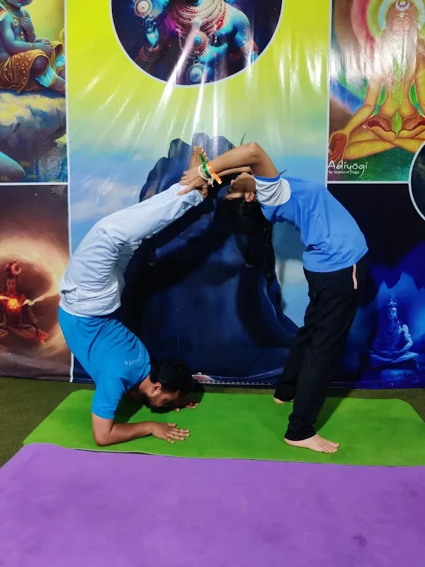 Yog chitralaya