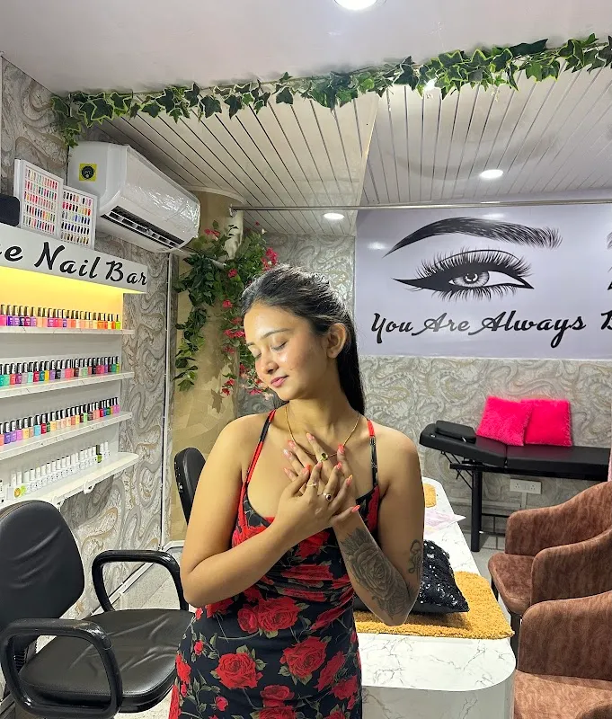 AM Nails & Lashes Bar