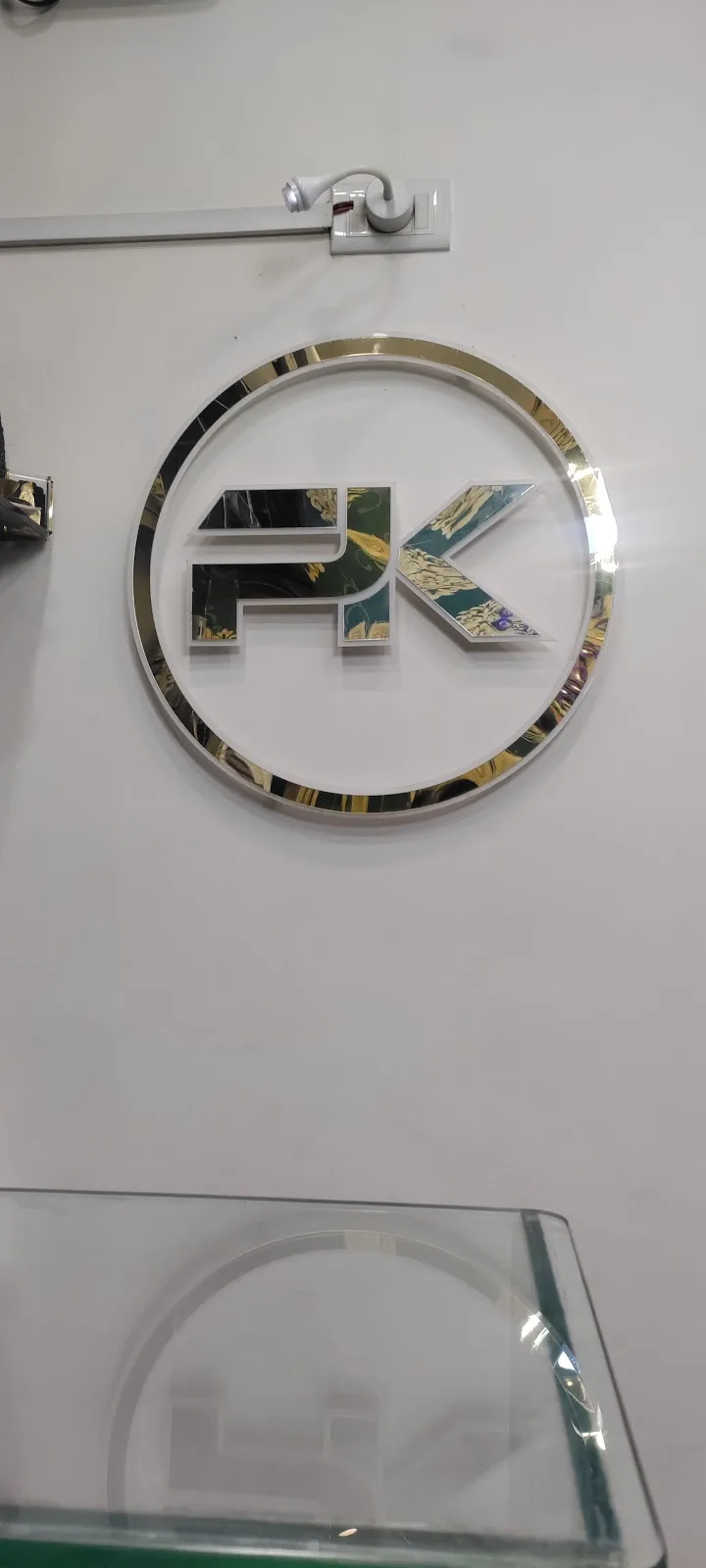 Pk salon unisex