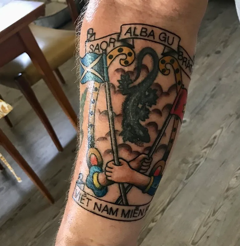 Hen's Teeth Tattoo Co.