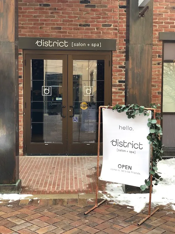 Santé Beauty Creatives- formerly District on 50th Salon + Spa